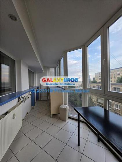Inchiriere apartament cu 3 camere situat apropae de metrou Favorit