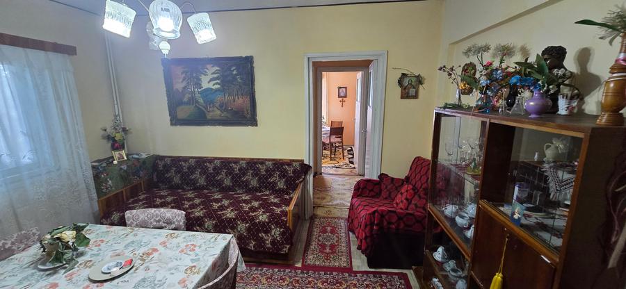 2 camere de vanzare, etajul 2, FOCSANI
