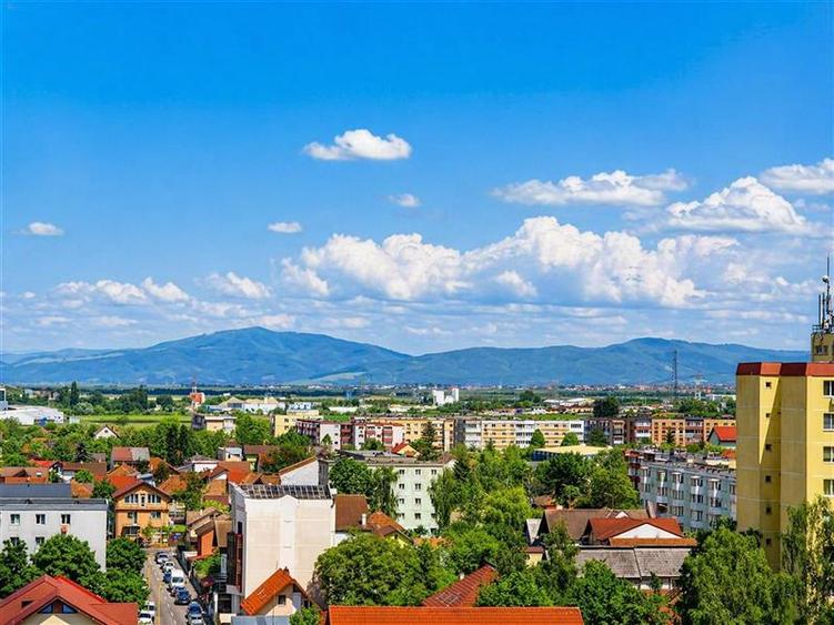 3D! Renovat, luminos, living si 2 dormitoare, cu vedere panoramica, Vlahuta, Bra