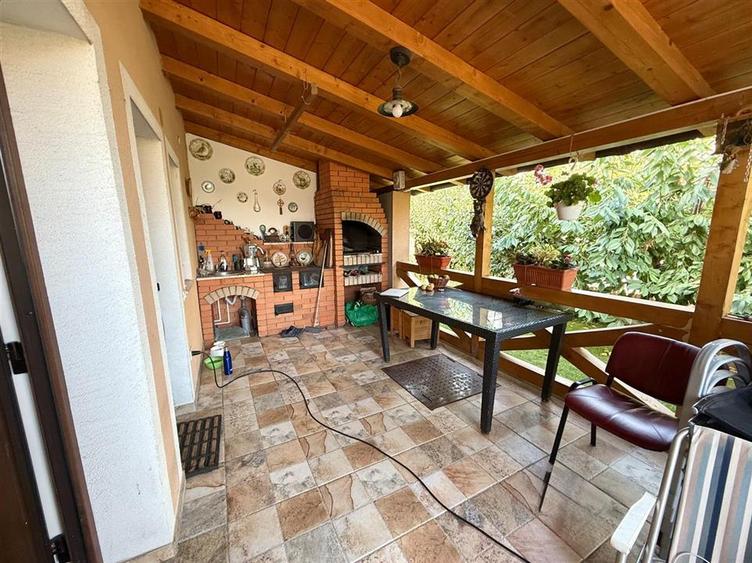 Vila tip Duplex, Curte proprie, Sanpetru Brasov