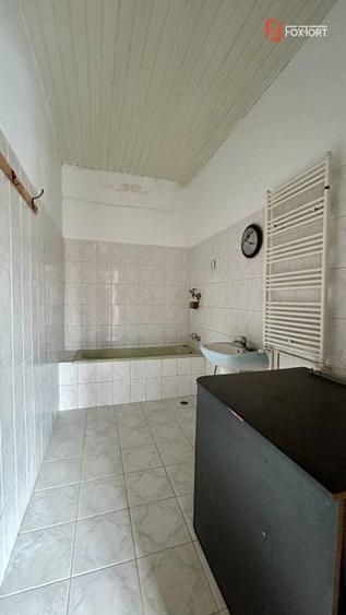Apartament cu 3 camere, 97 mp utili la parter - zona Garii