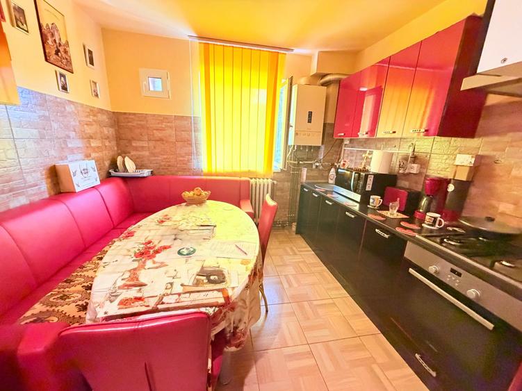 Apartament 2 camere, 56 mp utili,etaj 2,aproape de Bulevardul Pietonal