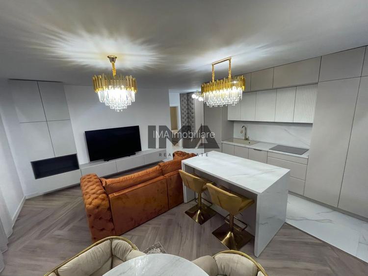 Apartament cu 3 camere, lux, zona Fsega