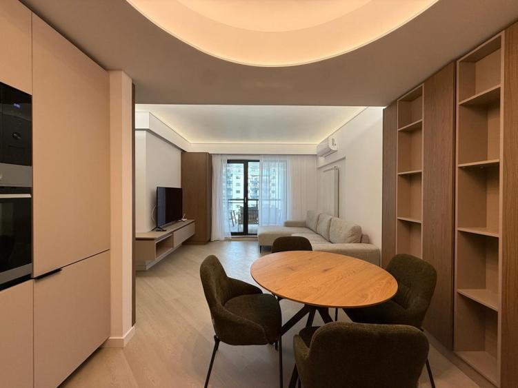 De inchiriat |  3 camere | Cortina North
