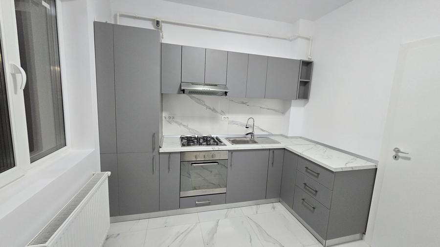 Penthouse 2 camere + birou, terasă, bloc nou, parcare – Craiovei
