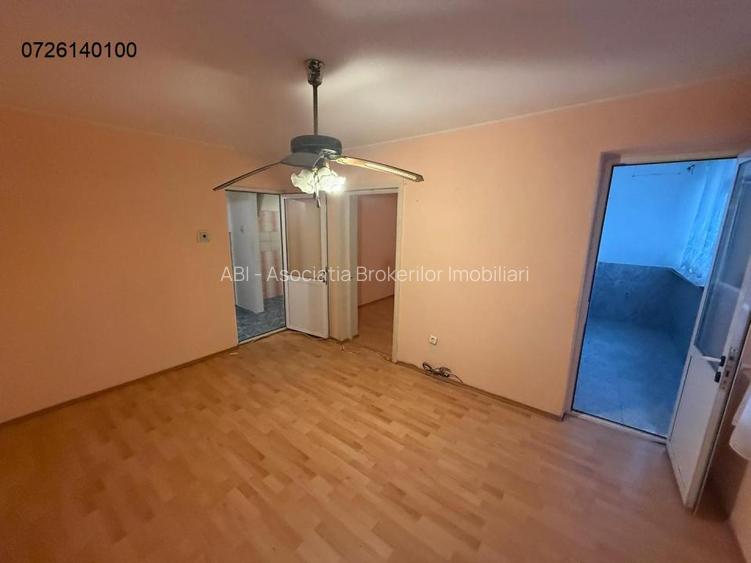 Tomis Nord-Badea Cartan, ap. 3 cam, parter cu balcon - 2