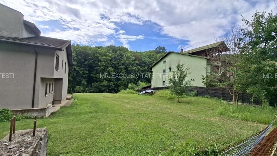 Teren intravilan 1203 mp Bascov-Florea zona Superba - 2
