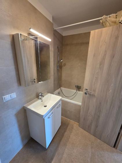 Proprietar vand apartament 2camere, Coresi-Kasper , Brasov