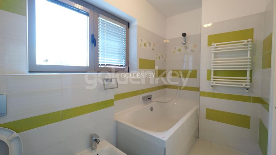 Vilă moderna cu 5 camere langa lac - 21