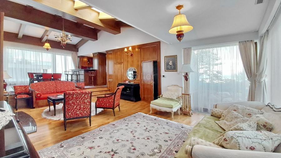 Penthouse Calea Poienii