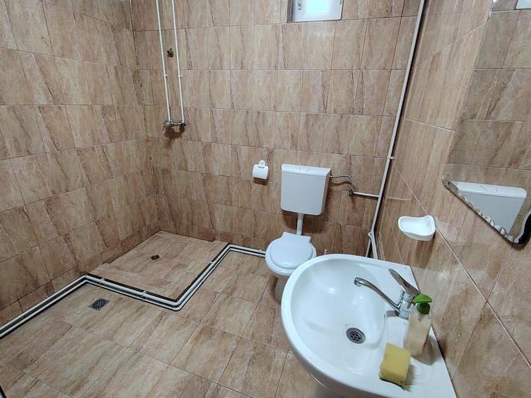 Spațiu industrial de închiriat, 571 mp, acces TIR, Turda