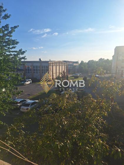 Apartament 3 camere, etaj intermediar, peste drum de Universitatea de Nord