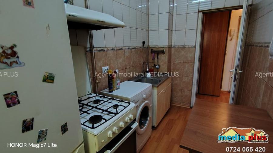 De Vânzare– Apartament 1 cameră Mazepa I - 2