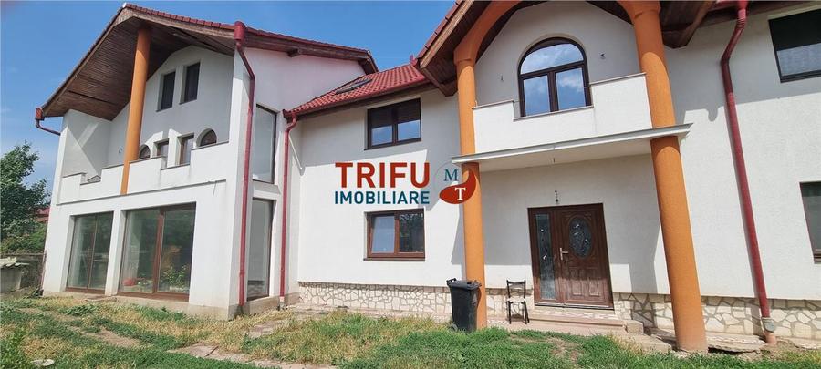 Casa 10 camere de inchiriat zona Centru cu piscina interioara