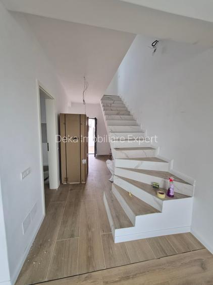 Vilă elegantă cu 5 camere si 3 bai + mansarda + garaj  – Zona Cristalului - 6