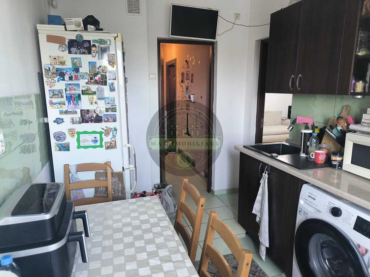 Apartament 2 camere SEMIDECOMANDAT (CIRCULAR) – Zona Vest / Parcul Aurora, Ploie