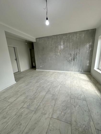 Individuala Parter Sanmihaiu Roman,4 Camere,2 Bai,Proiect Modern,Curte Amenajata