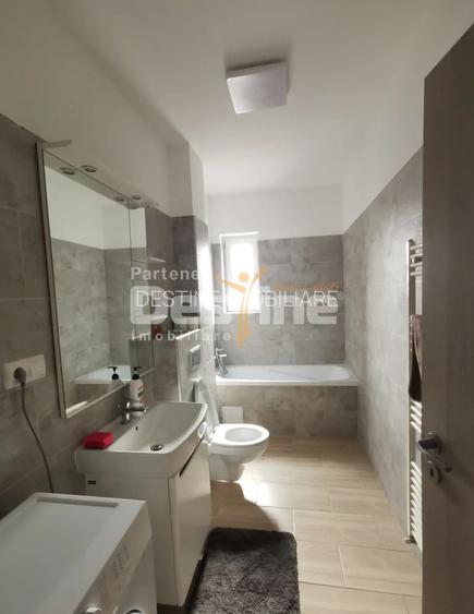 Apartament cu 2 camere 50 mp,  cu loc  de  parcare  inclus,  situat in Tractorul - 6
