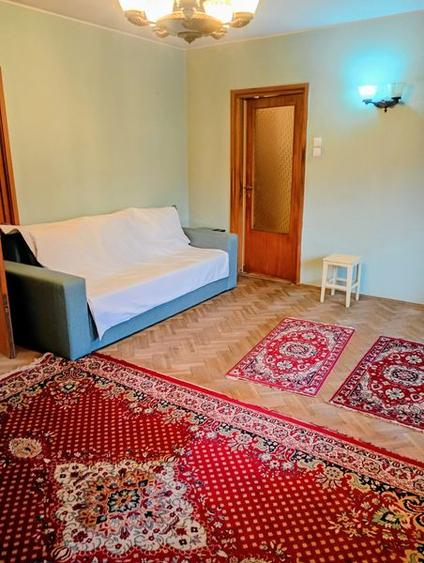 Apartament de 3 camere in zona Aviatorilor mai precis pe str Av  Mircea Zorilean