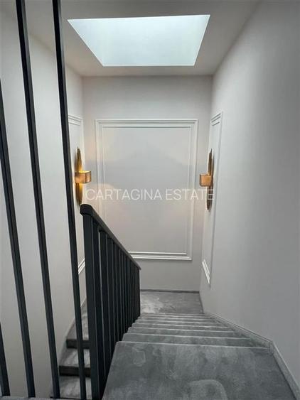 Vila tip duplex P+2   Scoala Americana   comision 0 - 7