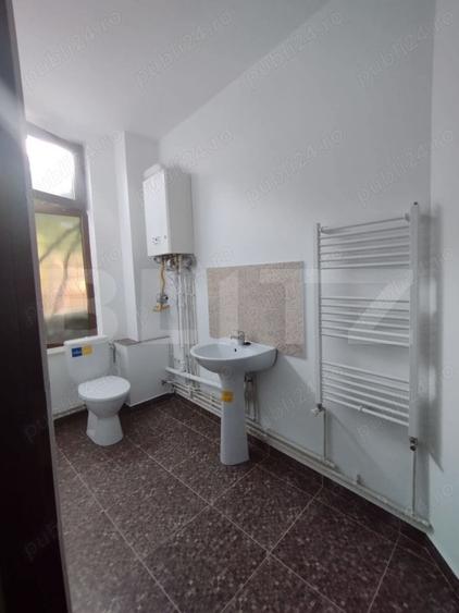 Spatiu de birouri, zona centrala