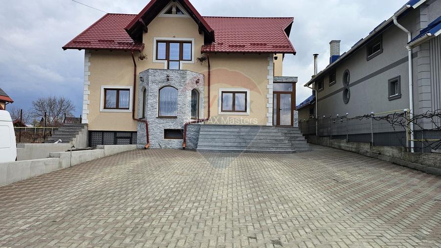 Casă / Vilă cu 6 camere, Sfantu Ilie, Suceava - 4
