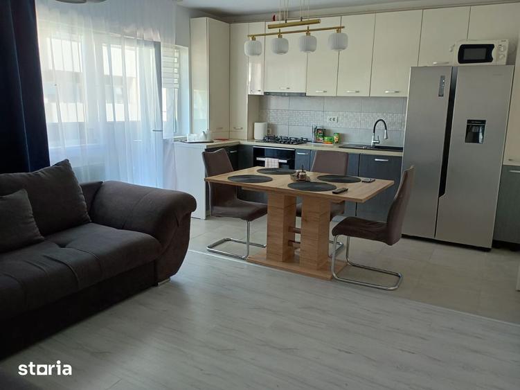 Apartament 3 camere, 2 bai, parcare inclusă, bloc 2020, Titan