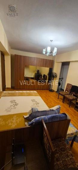 Apartament 3 camere - bloc 1984 - Titan - 2