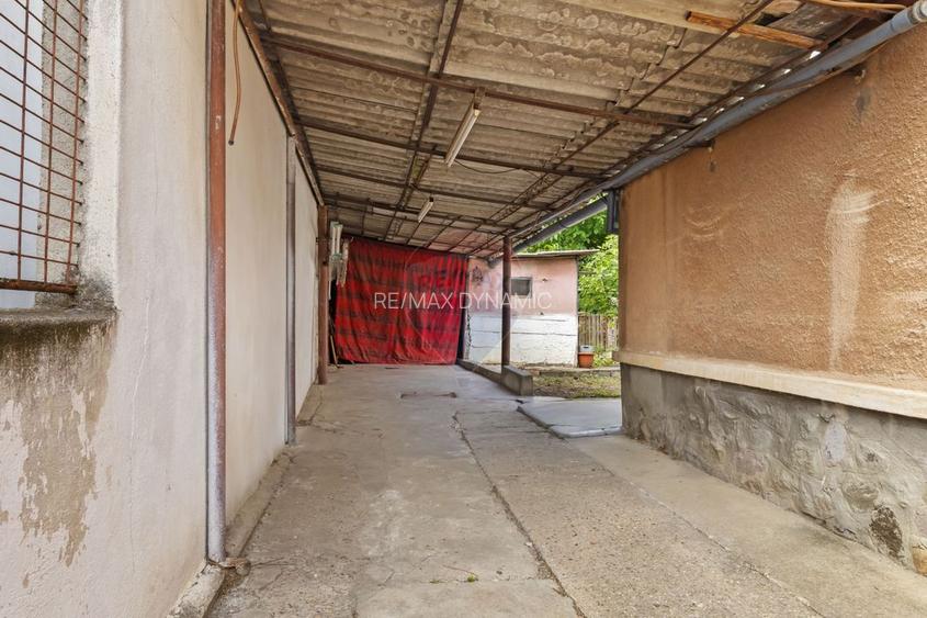 Casă de vanzare in Gradiste + un teren de 720 mp - 11