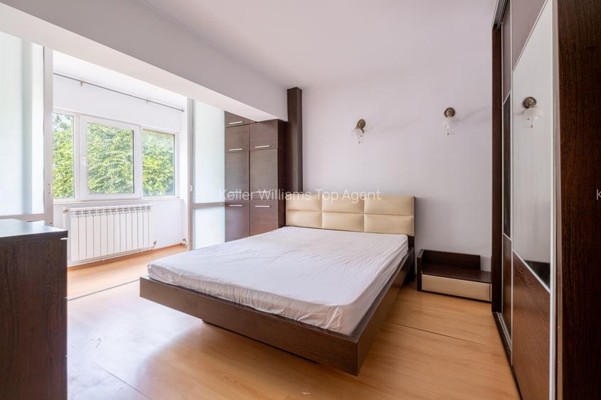Apartament cu 3 situat pe strada Mircea cel Bătrân - 6