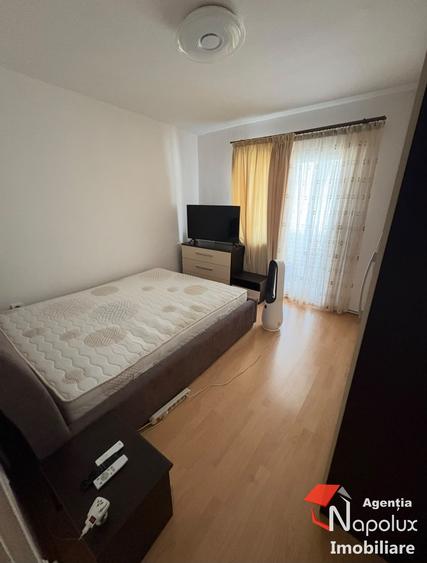 🏡 Apartament cu 4 camere de vânzare în Plopilor – 77 mp + 2 balcoane