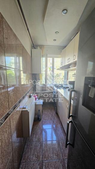 Apartament de vanzare, 4 camere, etaj intermediar, Dacia - 7