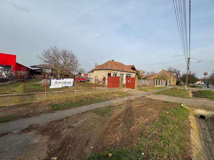 Spatiu Comercial in Rosiori