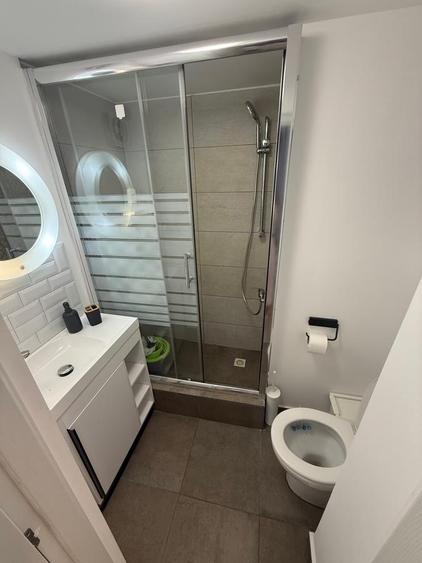 Calea Victoriei,Splai, 2 camere tip studio, etaj 5, vedere supera catre Splai,45