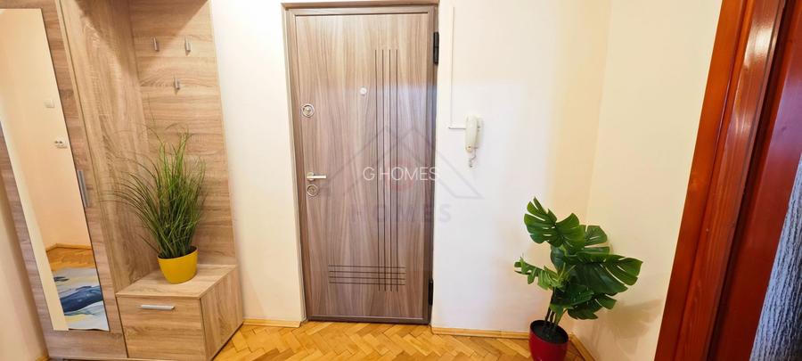 Apartament mare, decomandat, bucatarie separata. PET FRIENDLY. - 2