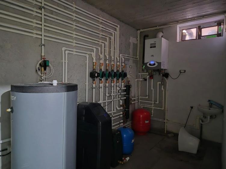 SALA SPORTURILOR, LOCATIE PREMIUM, VILA D+P+1, ULTRAFINISATA 7 CAMERE