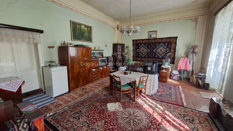 Proprietate de vanzare in Orastie, zona buna - 11