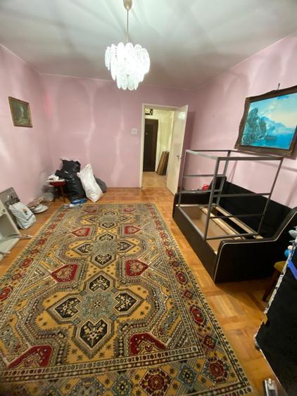 2 DECOMANDATE ETAJUL 2, cu centrala, balcon mare, izolat, Pictor Aman