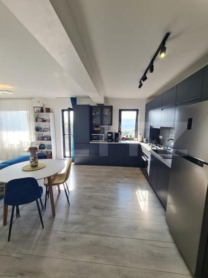 Apartament la cheie, 3 camere, lift, 2 parcari subterane, zona Donath Park