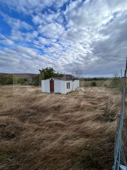 Teren Extravilan 1400 Mp Comuna Orlat
