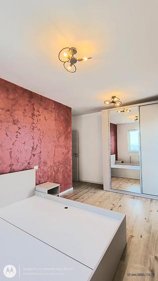 Apartament cu 3 camere, 2 bai si loc de parcare