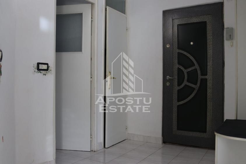 Apartament 3 camere,2 bai, Micalaca Malul Muresului