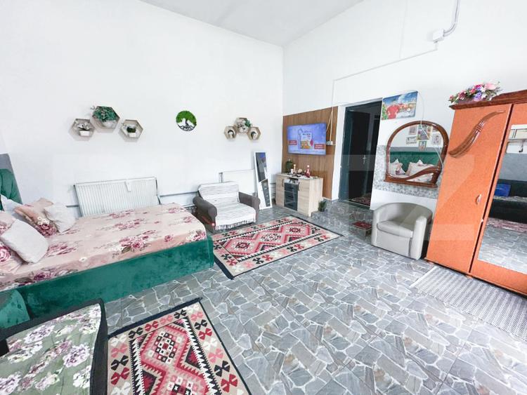 Casă și spațiu comercial de vânzare, 350 mp, zona Târnăveni