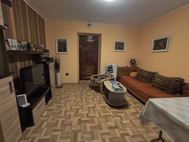 FALEZA NORD CASA CU 3 CAMERE 157 MP PRET 250000 EURO