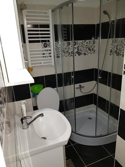 Închiriez apartament 2 camere