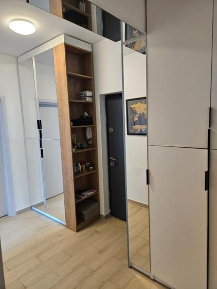 Vand apartament 2 camere Mihai Bravu