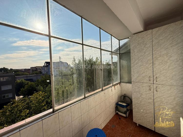 Apartament cu 3 camere de inchiriat in zona Cantemir - Oradea