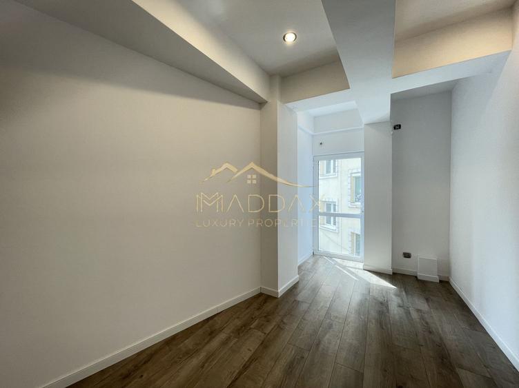 Spatiu birouri**5 camere **160 mp** // Piata Romana