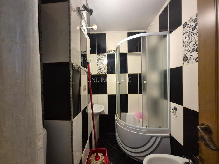 3 Camere - Etaj 2 intermediar - Pacurari - Zona Lukoil / UniCredit - 200m de statiile CTP - 6