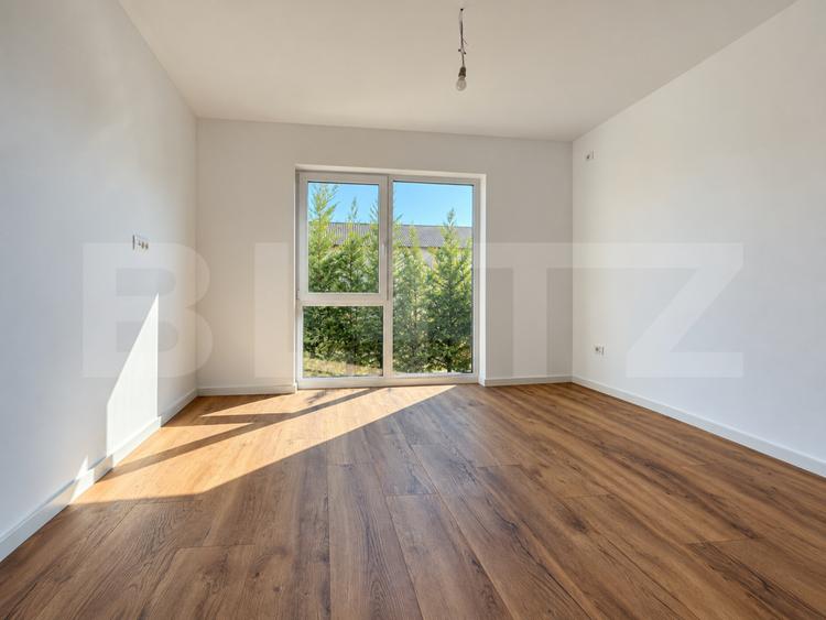 Casa pe parter, 81 mp, 300 mp teren, zona Dumbravita